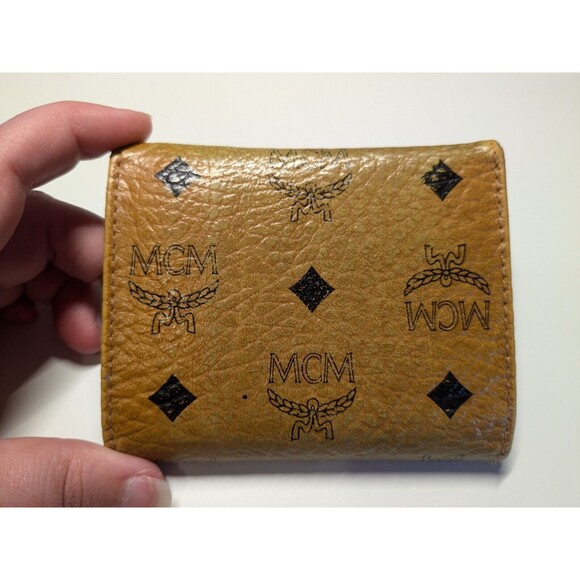 MCM Double Flap Compact Wallet - Picture 13 of 15